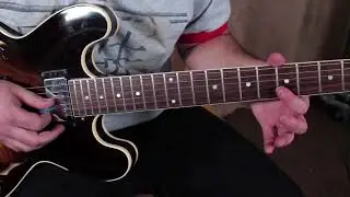 Learn A Classic Rock Riff In 3 Minutes!