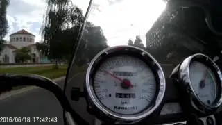 Kawasaki ZR-7 Dash Cam