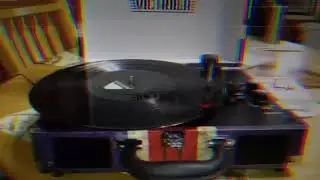 nnovative Technology VSC-550BT-TQ Victrola Vintage 3-Speed Bluetooth