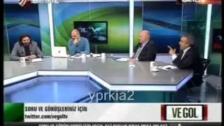 ÖMER ÇAVUŞOĞLU KAMERANIN ÖNÜNDEN GEÇEREK ÇİŞTEN GELİRSE-VE GOL