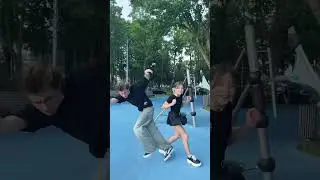 Когда старший брат забрал у тебя телефон 📞 Слабо так сделать? 😉
