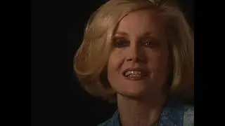 Interview with Nancy Barrett - Carolyn Stoddard on DARK SHADOWS