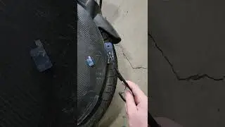 Inmotion V11 kickstand modification for knobby tires