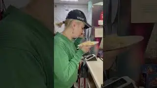 Честное слово показалось😂 