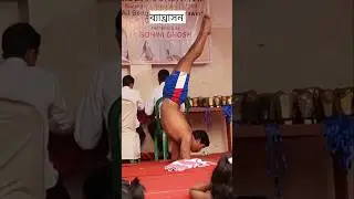 Pinch Mayoorasan or Viagrasana #yogacompetition #handbalance #shortvideo