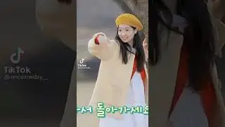 why she so cute 🥰 mina penguin 🐧💗
