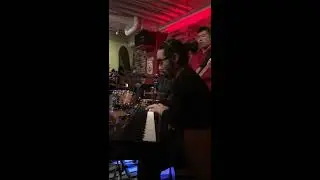 Great Keyboard Solo on 