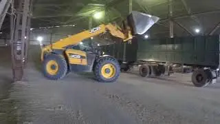 Рабочие будни на Камазе зерновозе