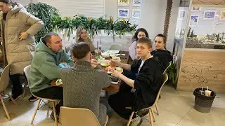 КАК ЗДОРОВО, что все мы ЗДЕСЬ СЕГОДНЯ СОБРАЛИСЬ/ ШОПИНГ С СЕМЬЕЙ/ ОБЗОР ПОКУПОК