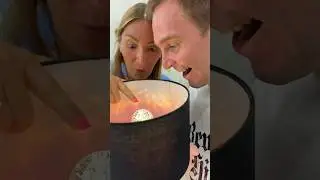 They put a light bulb in a refrigerator and got patterns 💡 #social #funny #tiktok #comedy