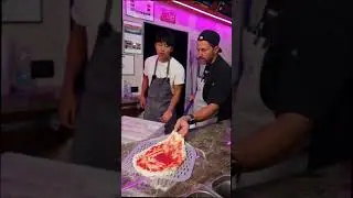 tip 12: tomato sauce spilled on the pizza