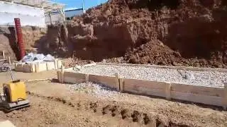 Дренаж готов, подготовка подушки под фундамент