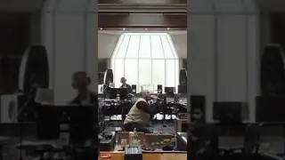 the SM7B is meant to capture a PERFORMANCE