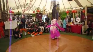 Hua -Chinese Longsleeve Dance