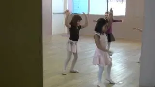 Modern Dance - Lysandra's class