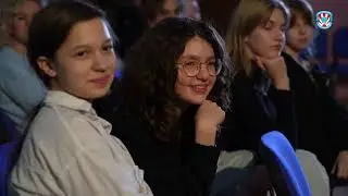 отрвыки из спектакля МЕНОН