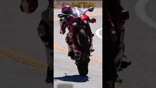 Poetry in motion 🏍 #monsterfairings #btmoto #suomyhelmets #asvinventions