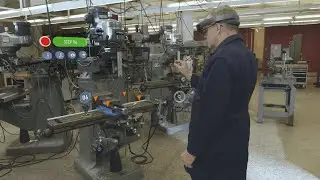 Augmented Reality Makes Frontline Workers Become Experts Faster