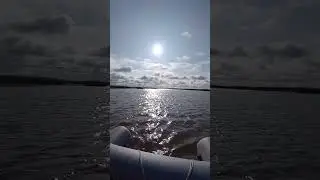 протока Баклань на Ильмень озеро, мелкая вода