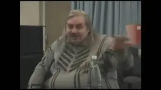 Николай Левашов Украинского языка в природе не существует, это малоросский диалект