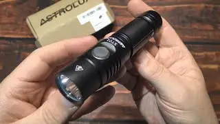AstroLux ST01 Flashlight Review!