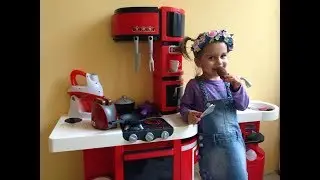 Званый ужин на кухне Smoby