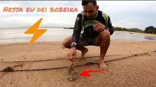 ISSO QUE DA BRINCAR COM UM PEIXE QUE VC NÃO CONHECE!!! pescaria!