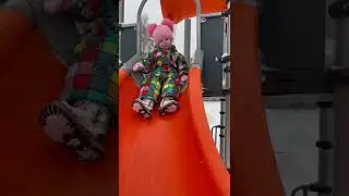 #2022 #зима #снег #папиныдочки #горка #гуляем