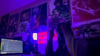 Made a Beat ON THE SPOT while showing my home studio!