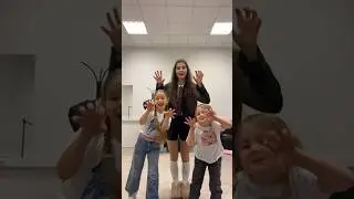 Узнаете из каких сериалов пупсики? пишите в комментах) 