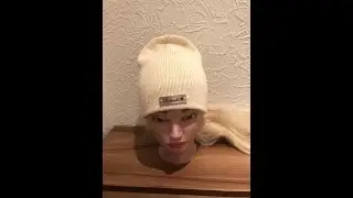 Модная шапочка с красивой макушкой
