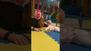 Леночке полгодика