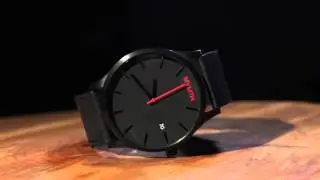 The MVMT Classic Black/Black Leather