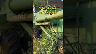 What the hell #farming #deere #johndeere #farmequipment #farmer #farmmachinery #combine