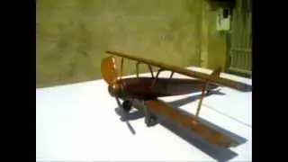 avião  madeira 100% reciclada.wmv