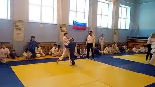 Как я поехал на соривнавание по дзюдо в новосибирскую область!!!