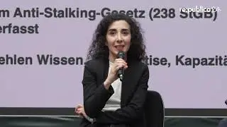 re:publica 2024: Stalking und Tracking: Warum digitale Gewalt für Frauen lebensgefährlich ist