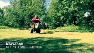 Kawasaki KFX 700 Wheelie
