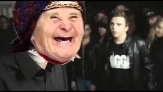 Бабушка Люскаron'a VS Johnyboy Versus Батл