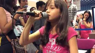 Mona sings Let it go! Holiday Meet and Greet 2014 at SM MOA