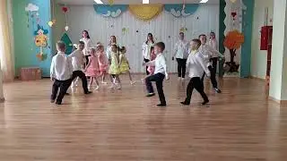 Шли солдаты