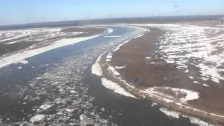 Ледоход в Томске, вид с вертолета