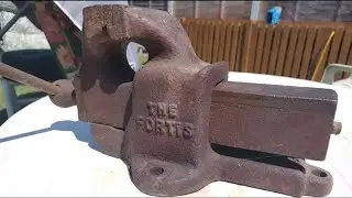 Neglected Rusty Vise Restoration