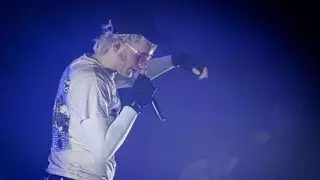 Joost Klein - Antwoord (8D audio)