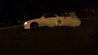 Toyota Mark II JZX90 1JZ-GTE Burnout