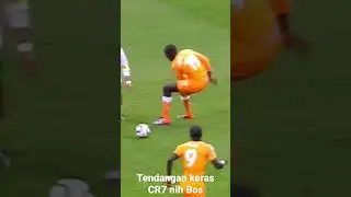 tendangan keras CR7 nih bos