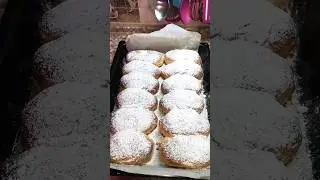 Булочки с джемом.#выпечка #булочки #тесто #джем #шортс #shorts