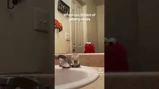 Elmo don’t wanna wake up 