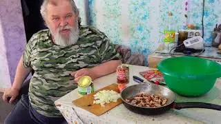 Смешал картошку и воду суп который хочется еще и еще