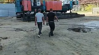сваебойная машина ходит